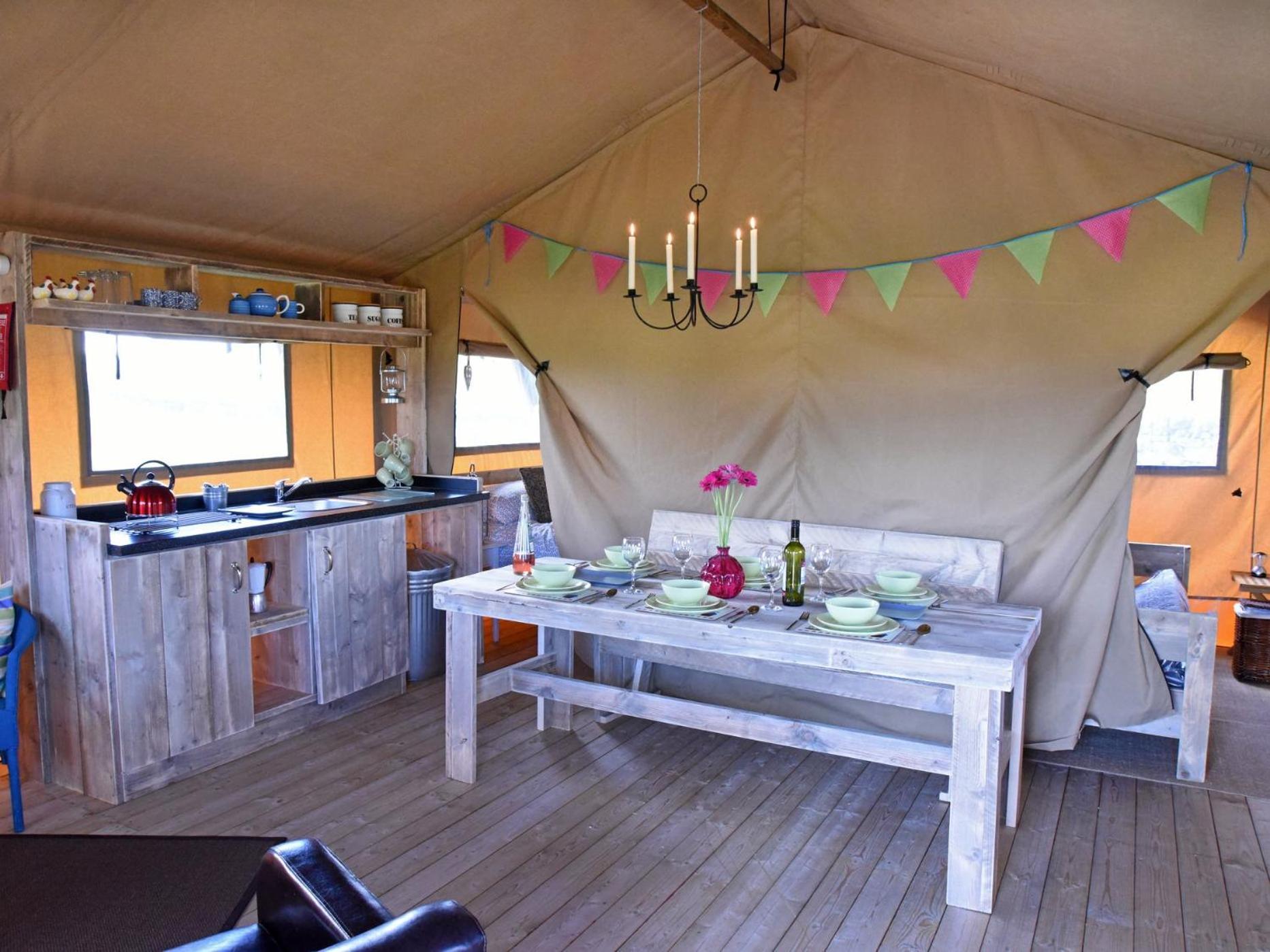Carr'S Hill Luxury Safari Tents Denny Phòng bức ảnh